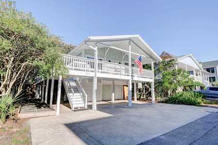 834 Schloss Street Wrightsville Beach, NC 28480
