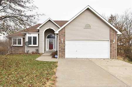 1879 Loughrey St Liberty, MO 64068