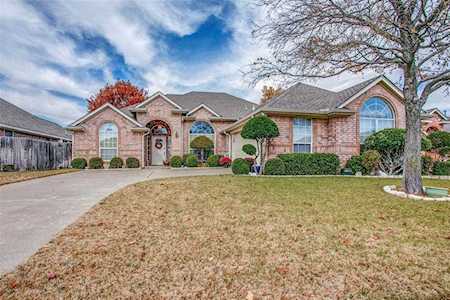 8428 Emerald Circle North Richland Hills, TX 76180