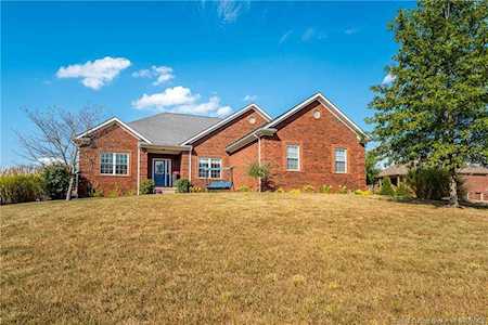 6036 Pebble Creek Drive Floyds Knobs, IN 47119