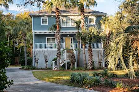 7 Allie Ct Isle Of Palms, SC 29451