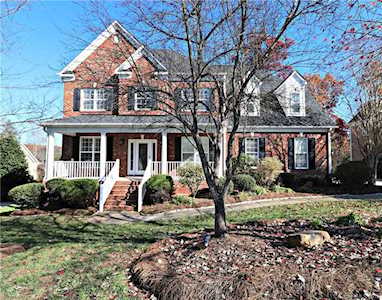 8825 Landsdowne Ave Harrisburg, NC 28075