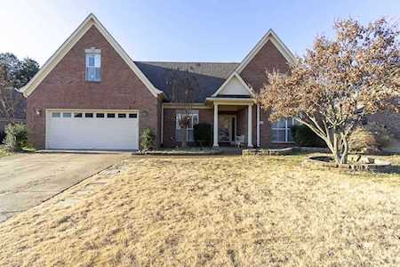 7446 Summerdale Cv Bartlett, TN 38133