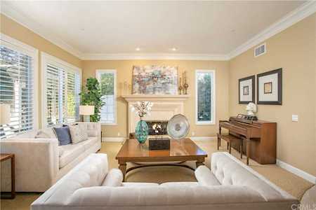 11 Knotty Oak Circle Coto De Caza, CA 92679