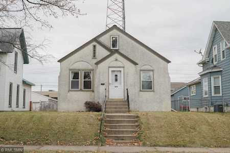835 Howell Street N Saint Paul, MN 55104