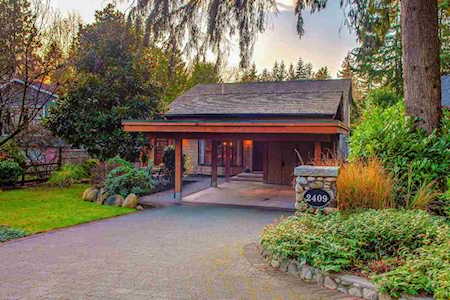 2409 Philip Avenue North Vancouver, BC V7P 2W7