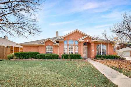 412 Oakhurst Drive Murphy, TX 75094