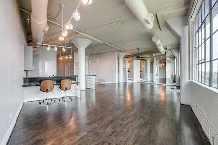 2220 Canton Street #409 Dallas, TX 75201