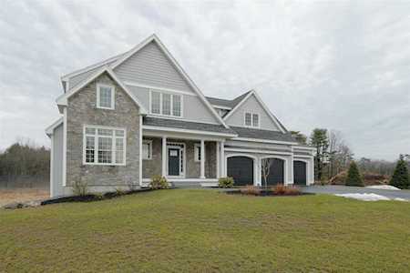 Lot 10 Signature Dr #10 Rye, NH 03870