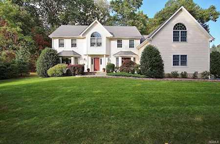 19 Waterview Dr Ossining, NY 10562