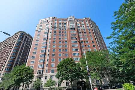 3800 N Lake Shore Dr #11A Chicago, IL 60613