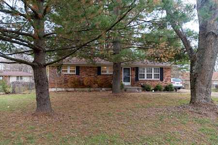 122 Redbud Dr Mt Washington, KY 40047