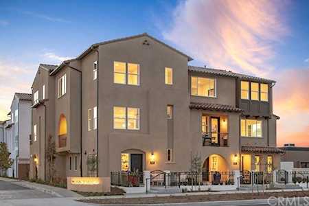 662 S Kinney Way Anaheim, CA 92805