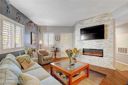 5250 Rainbow Blvd #1111 Las Vegas, NV 89118