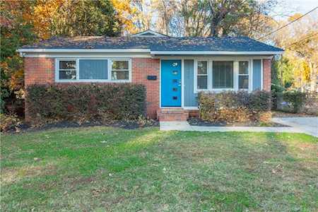 2320 Roslyn Ave Charlotte, NC 28208