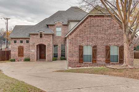 3233 Shadow Wood Circle Highland Village, TX 75077