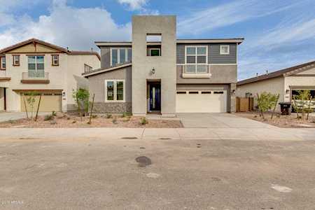 3185 S Arizona Place Chandler, AZ 85286