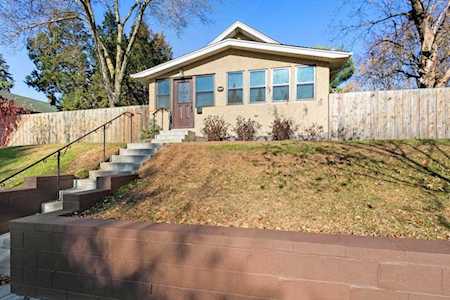 393 Hatch Avenue Saint Paul, MN 55117