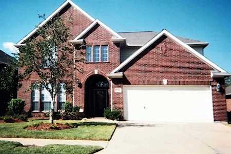 1219 Blue Leaf Dr Richmond, TX 77469
