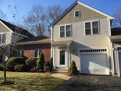 12 Delcor Dr #12 Walpole, MA 02081
