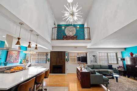1750 N Harvard Boulevard #304 Los Angeles, CA 90027