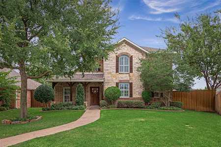 1736 Oak Brook Lane Allen, TX 75002
