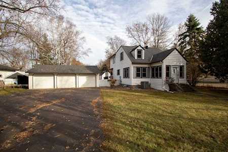 1911 Goodview Avenue N Oakdale, MN 55128
