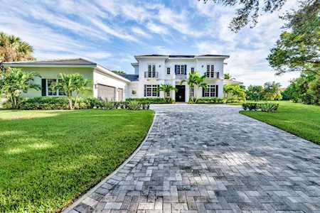 8056 Native Dancer Road Palm Beach Gardens, FL 33418
