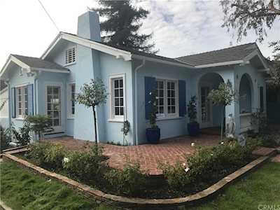 14 Oak Knoll Gardens Drive Pasadena, CA 91106