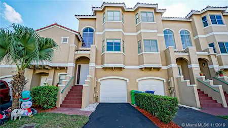 12618 NW 14th Pl Sunrise, FL 33323