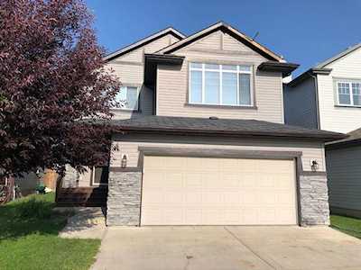 425 Evanston View NW Calgary, AB T3P 1E9