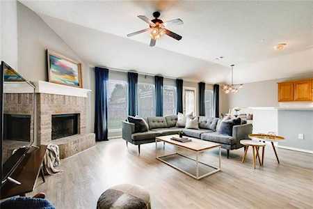 220 Prairie Dawn Kyle, TX 78640
