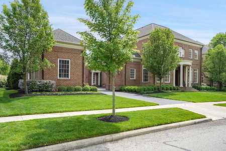 7227 Waterston New Albany, OH 43054