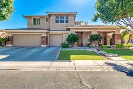 155 E Louis Way Tempe, AZ 85284