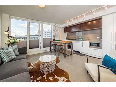 150 E Cordova Street #803 Vancouver, BC V6A 0E7