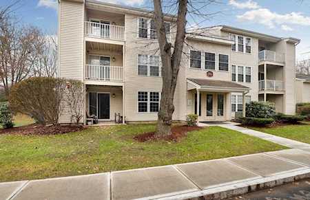 26 Walden Dr #8 Natick, MA 01760