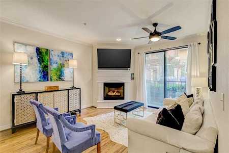8616 Turtle Creek Boulevard #202 Dallas, TX 75225