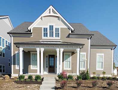 2225 Red Oak Street Lewis Center, OH 43035