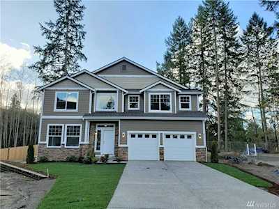 8506 125th St Ct E Puyallup, WA 98373