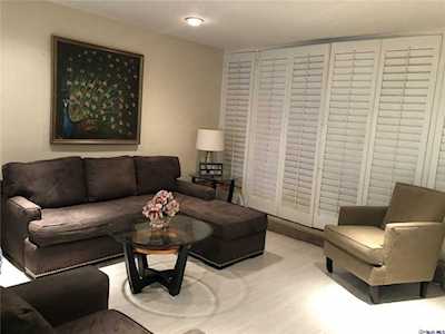 1355 N Sierra Bonita Avenue #205 West Hollywood, CA 90046