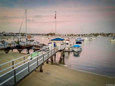 217 E Edgewater Avenue Newport Beach, CA 92661