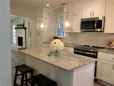 1205 Norwood Ct Virginia Beach, VA 23454