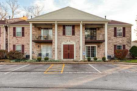 511 Logsdon Ct Louisville, KY 40243
