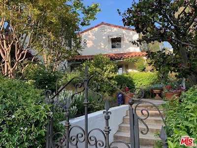 15021 Bestor Boulevard Pacific Palisades, CA 90272