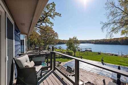 456 Reflection Road Apple Valley, MN 55124