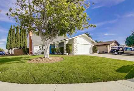 515 Bluffview Rd Spring Valley, CA 91977