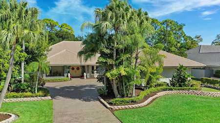 20 Rabbits Run Palm Beach Gardens, FL 33418
