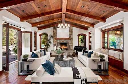 16135 Valle De Oro Rancho Santa Fe, CA 92067