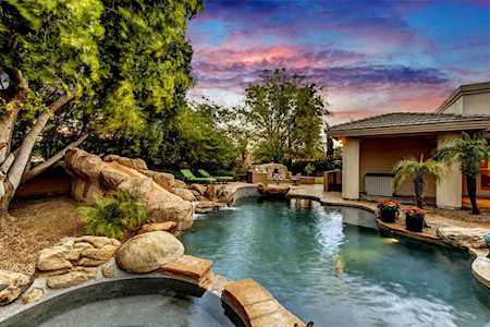 13809 S 32nd Place Phoenix, AZ 85044