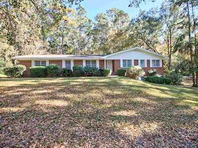 3105 Lakeshore Drive Tallahassee, FL 32312